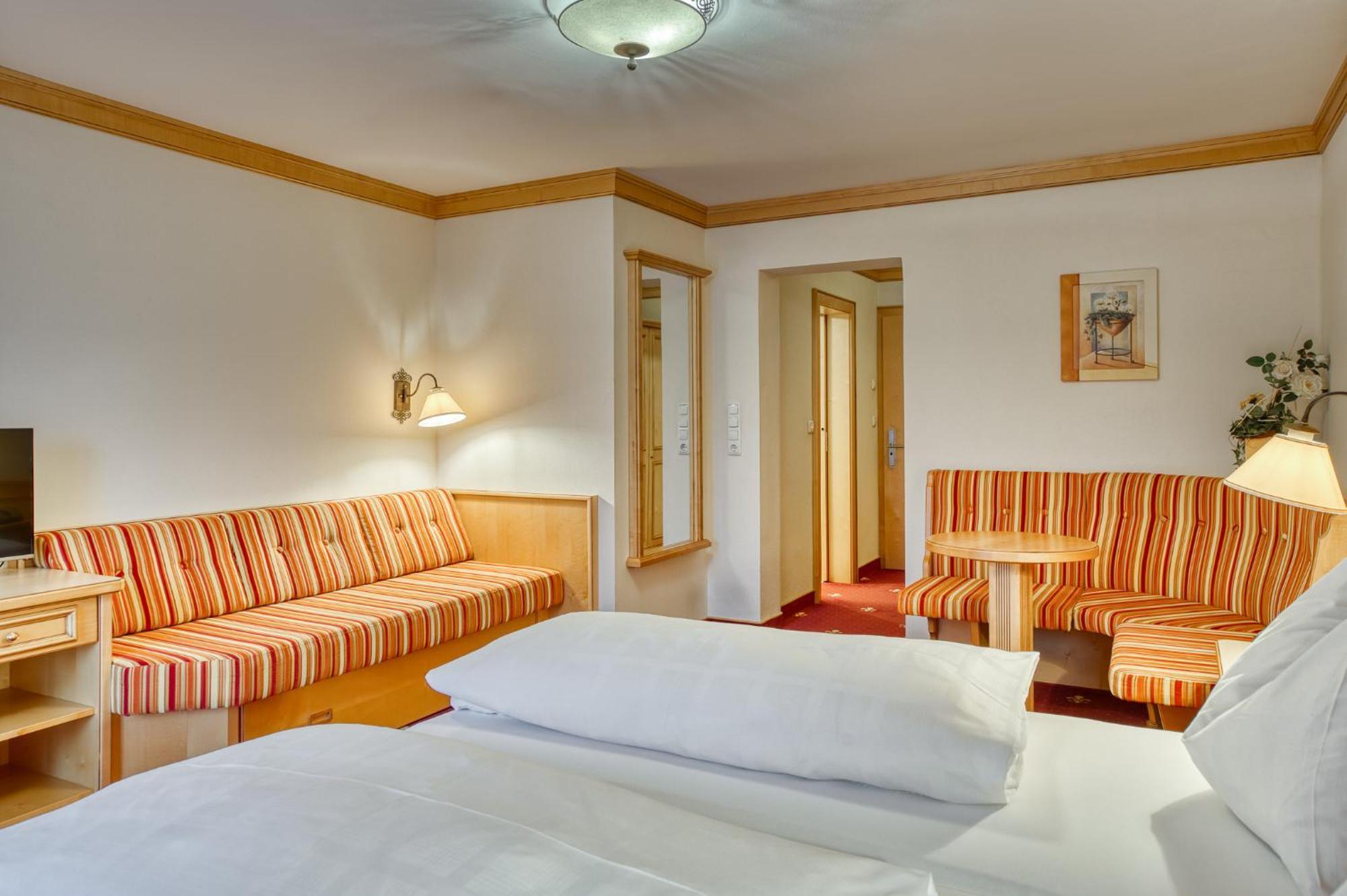 Hotel Alte Post Fieberbrunn Room photo